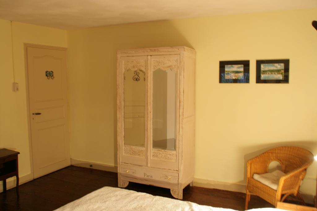 Le Petit Mas D'Ile Bed & Breakfast Saint-Germain-de-Confolens Luaran gambar